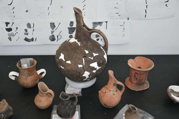 İzmir'in ilk sakinlerinin çömlekteki uzmanlığı buluntularla ortaya çıktı