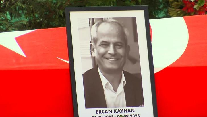 İstanbul - Cumhuriyet Savcısı Ercan Kayhan son yolculuğuna uğurlandı