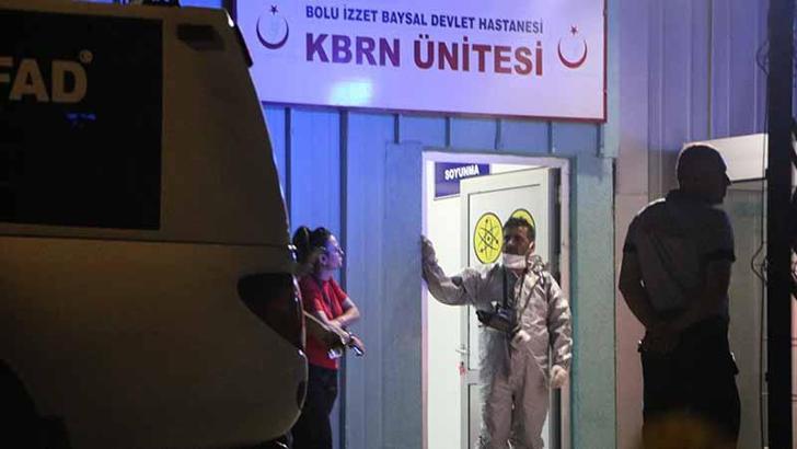 Otomobilin yakıt deposundaki maddeden etkilenen 9 polisin tamamı taburcu oldu