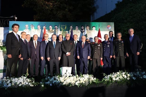 Bakan Güler: Haftaya Pakistan’ı ziyaret ederek verimli görüşmeler gerçekleştirmeyi planlıyorum