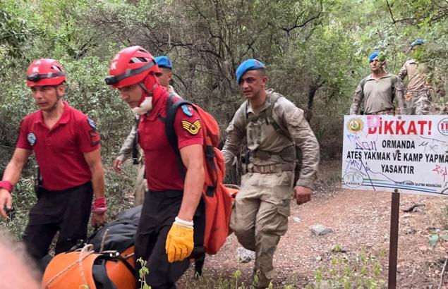 Likya Yolu'nda kaybolan Çinli turistin cansız bedeni bulundu (3)