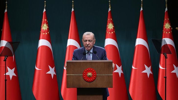 Cumhurbaşkanı Erdoğan: 'Mahkeme kararlarını tanımıyorum' demek, hukuk devletine açıkça kafa tutmaktır