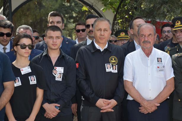 İzmir'de şehit 2 polis için tören / Ek fotoğraflar