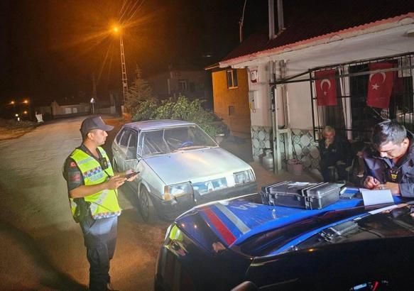 Adana'da 5 yılda 8'nci kez alkollü yakalanan sürücüye 37 bin TL ceza