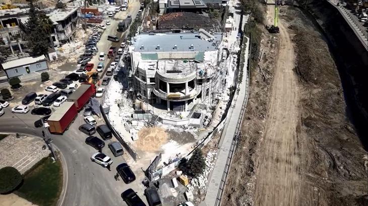 Hatay’ın tarihi meclis binası yeniden inşa ediliyor