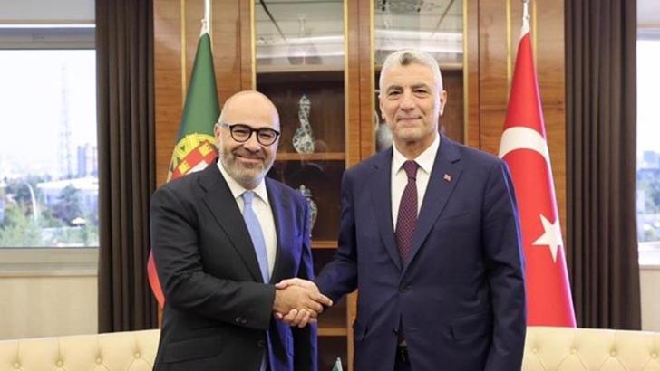 Bakan Bolat, Portekizli Bakan Miguel Pinto Luz ile görüştü