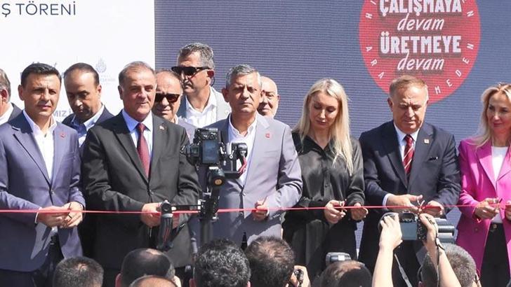 Özgür Özel: CHP'lilerin seçtiği seçilmiş İl Başkanı Özgür Çelik'tir