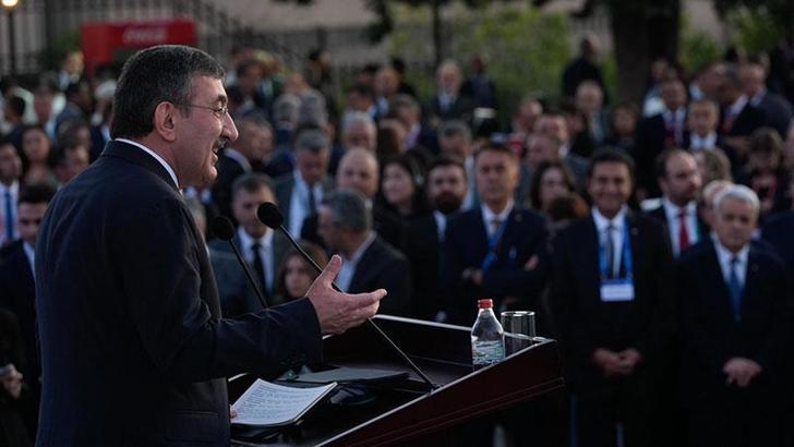 Cevdet Yılmaz: Yıl sonunda enflasyonun yüzde 30’un altına düşmesini bekliyoruz