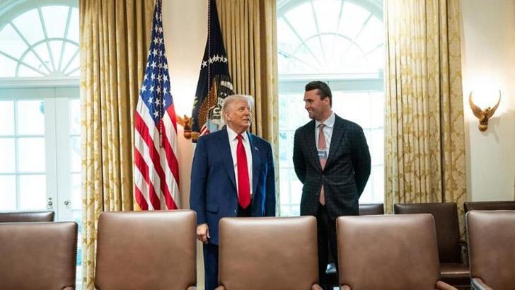 Trump destekçisi aktivist Charlie Kirk, silahlı saldırıda hayatını kaybetti