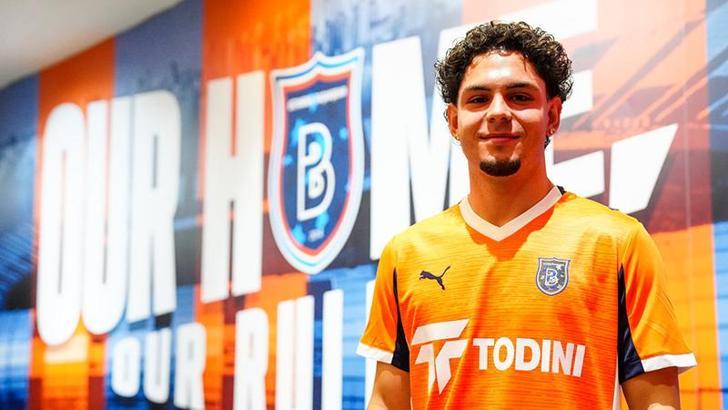 Tuğra Turhan, Başakşehir FK’da