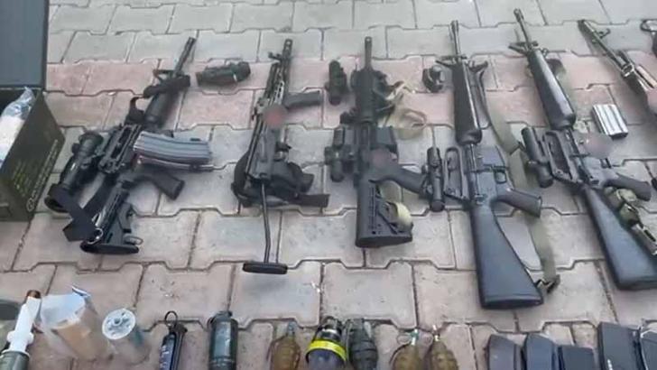 El bombası ve silahlarla yakalanan 2 şüpheli tutuklandı