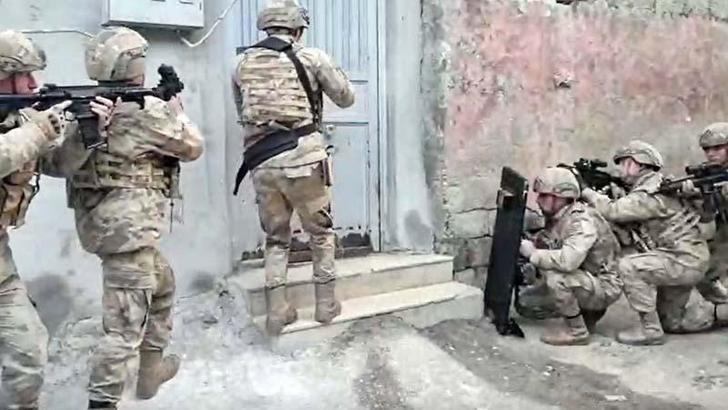 Gaziantep'te, DEAŞ operasyonuna 2 tutuklama