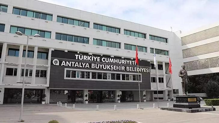 Antalya'daki 'rüşvet' operasyonunda 5 şüpheli tutuklandı