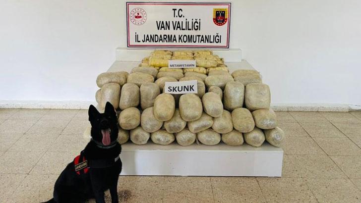 Arazide 106 kilo 714 gram uyuşturucu ele geçirildi