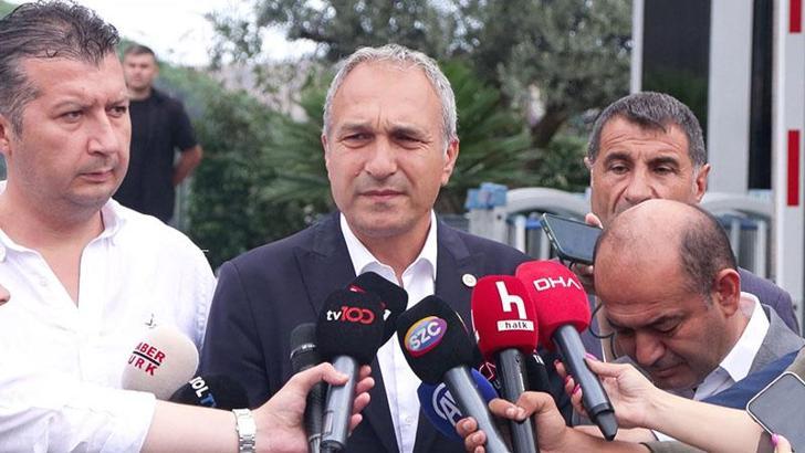 CHP'li Özçağdaş ve Karabat Sarıyer'deki eski il binasında konuştu