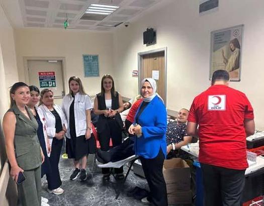 Reyhanlı’da Devlet Hastanesi personelinden kan bağışı