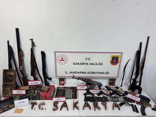 Sakarya’da kaçak silah operasyonu: 1 tutuklama