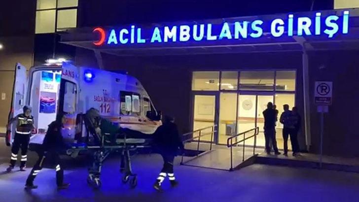 Düğünde tavuk döner ve pilav yiyen 106 kişi hastanelik oldu