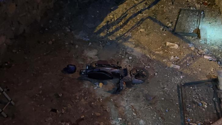 Dere yatağına uçan motosikletin sürücüsü ağır yaralandı