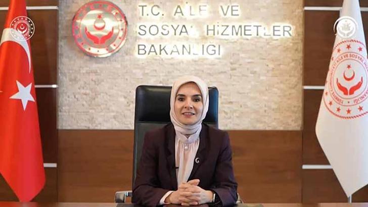 Bakan Göktaş, şehit Aybüke Yalçın'ın öğrencileriyle buluştu