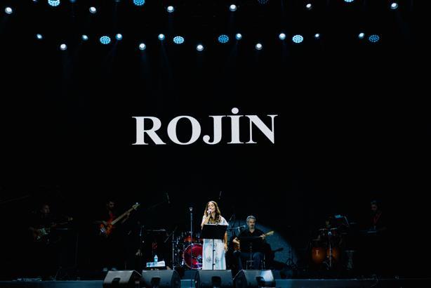 Rojin’den Şırnak’ta barış mesajlı konser
