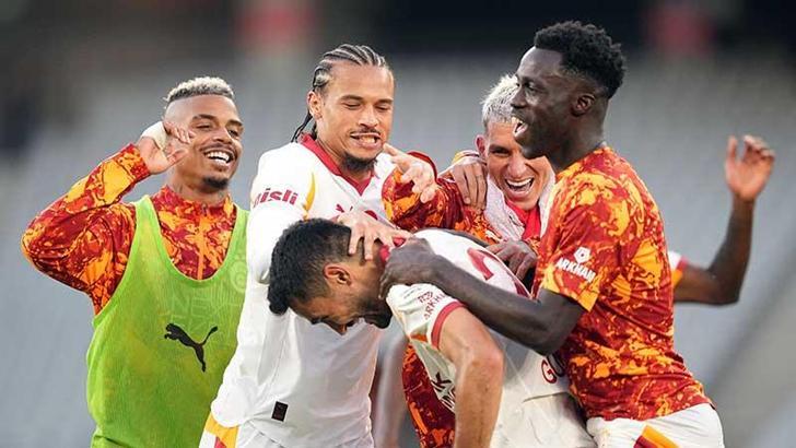 Galatasaray ikinci yarıda bulduğu gollerle kazandı, İlkay ve Uğurcan görücüye çıktı