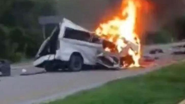 Meksika'da trafik kazası: 15 ölü