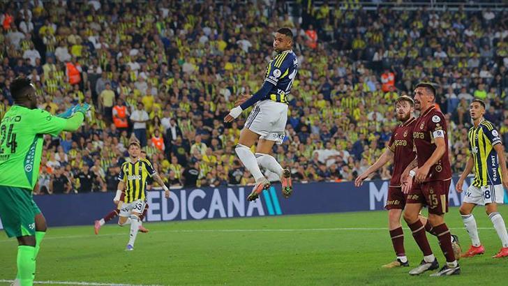 Domenico Tedesco yönetimindeki Fenerbahçe, Trabzonspor’u tek golle geçti