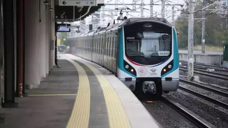 AK Parti İl Başkanı Özdemir: Toplu ulaşım zammı 'U' logolu metrolar ve Marmaray'da olmayacak