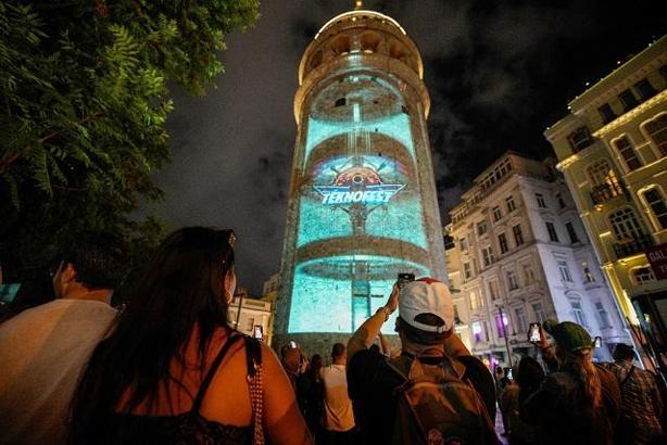 Galata Kulesi TEKNOFEST’in ışığıyla parladı