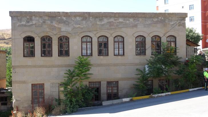 Bitlis'te tarihi-sivil mimari için de restorasyon çalışması başlatıldı