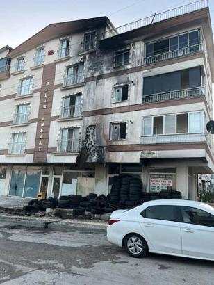 Ankara'da iş yerinin kundaklanması kamerada