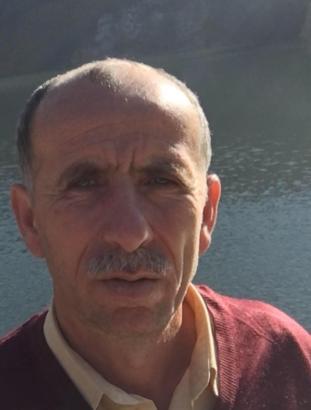 Husumetli olduğu amcasının oğlunu öldürdü