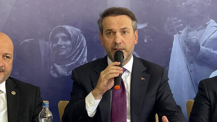 Bakan Bayraktar, Adıyaman'da 'Türkiye Yüzyılı Buluşmaları' toplantısına katıldı