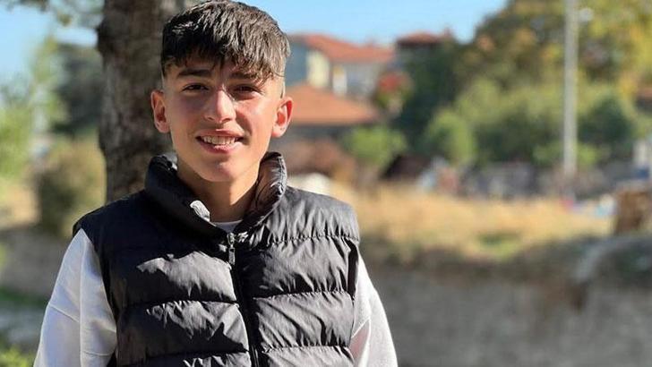 Babasının bıçakladığı 16 yaşındaki Remzi Anıl kurtarılamadı