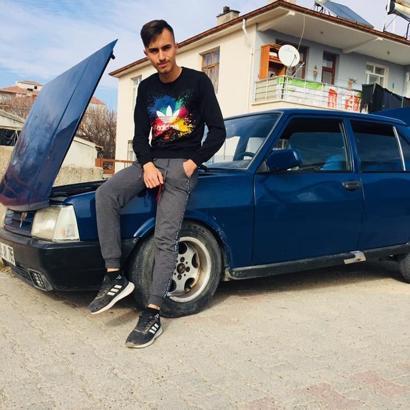 Tamir sırasında düştü; karnına saplanan bıçakla öldü