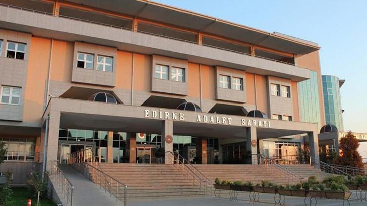 Kiralık otomobilde, yurt dışına kaçmak isteyen 4 şüpheli yakalandı