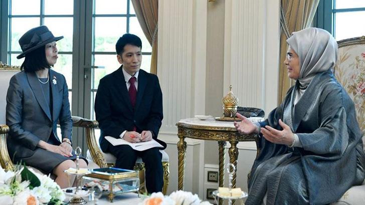 Emine Erdoğan, Japonya Altes Prensesi Mikasa ile bir araya geldi