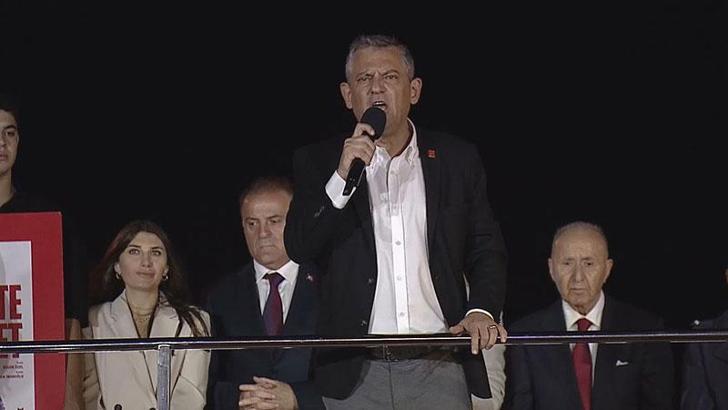 Özgür Özel, Bahçelievler'de konuştu