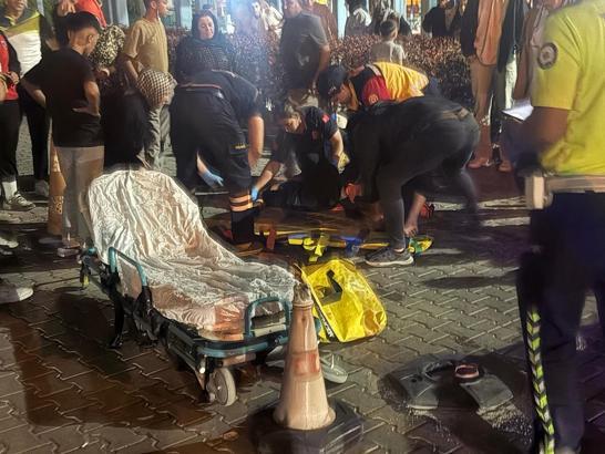 Otomobilin çarptığı 11 yaşındaki bisiklet sürücüsü ağır yaralandı