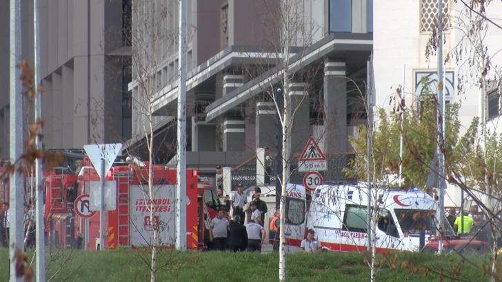 İstanbul - Ümraniye'de göçük; 1 işçi yaralandı