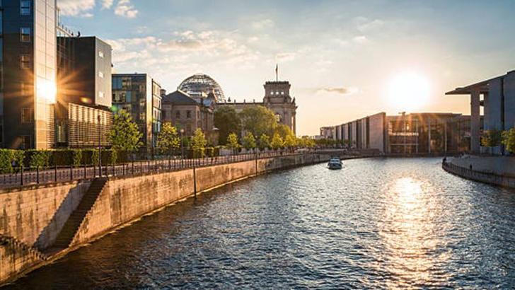 Almanya'da 2’nci Dünya Savaşı'ndan kalma bomba bulundu