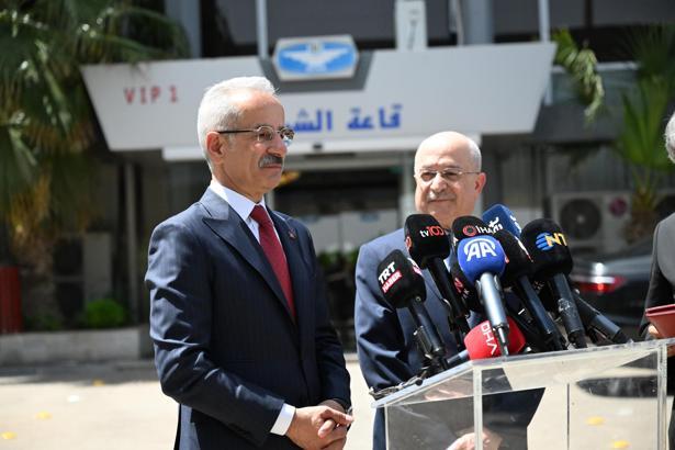 Şam Havalimanı'na zorlu hava koşullarında iniş desteği