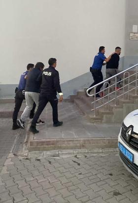 Konya'da uyuşturucu operasyonunda 2 tutuklama