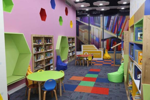 Kağıthane'de çocuklar için öğretici kütüphane hizmeti