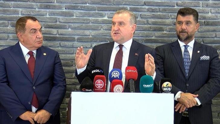 Bakan Bak: Türkiye hızla bir spor ülkesi olma yolunda ilerliyor