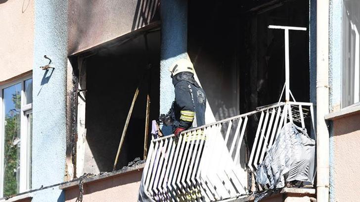 Konya'da 5 katlı binada yangın; 7’si çocuk 13 kişi dumandan etkilendi