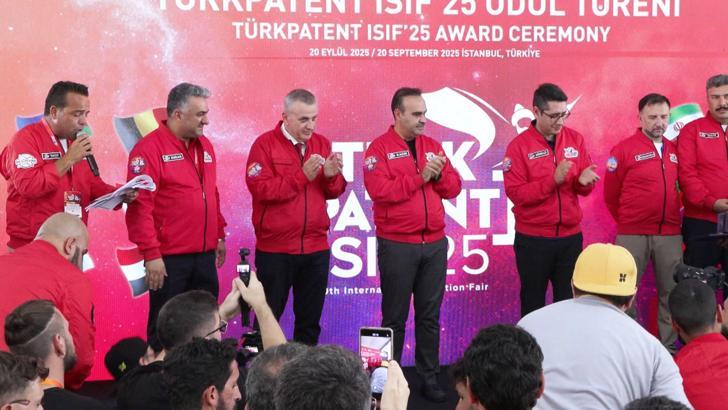 İstanbul- Bakan Kacır Türkpatent Isıf’25 Ödül Töreni’ne katıldı