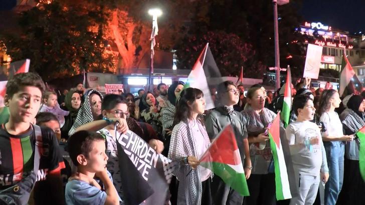 İstanbul- Üsküdar'da Sumud Filosu'na destek nöbeti