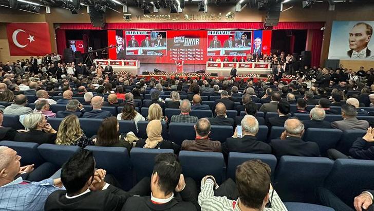 CHP 22'nci Olağanüstü Kurultayı başladı